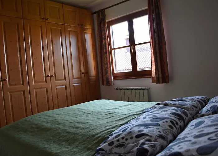 Juric * マリボル