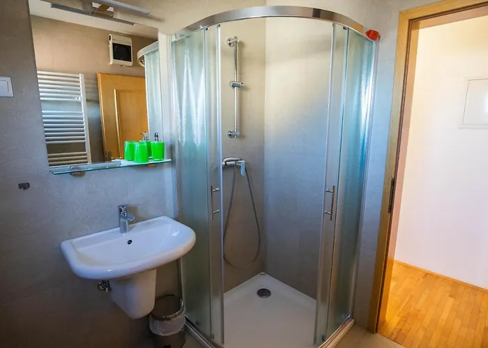 Juric アパート *