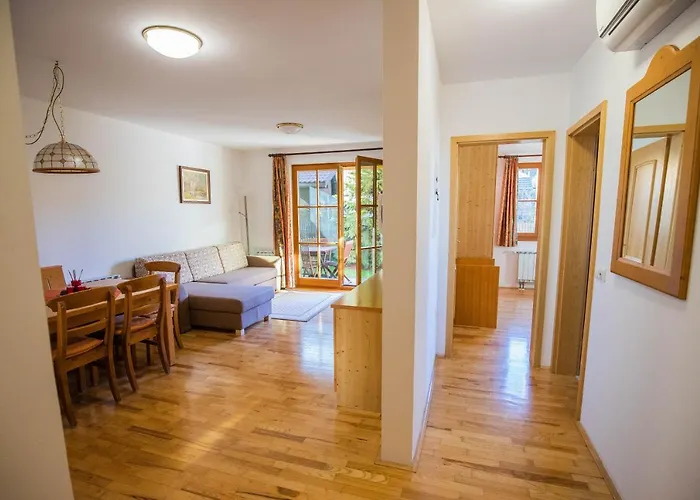 Juric * マリボル